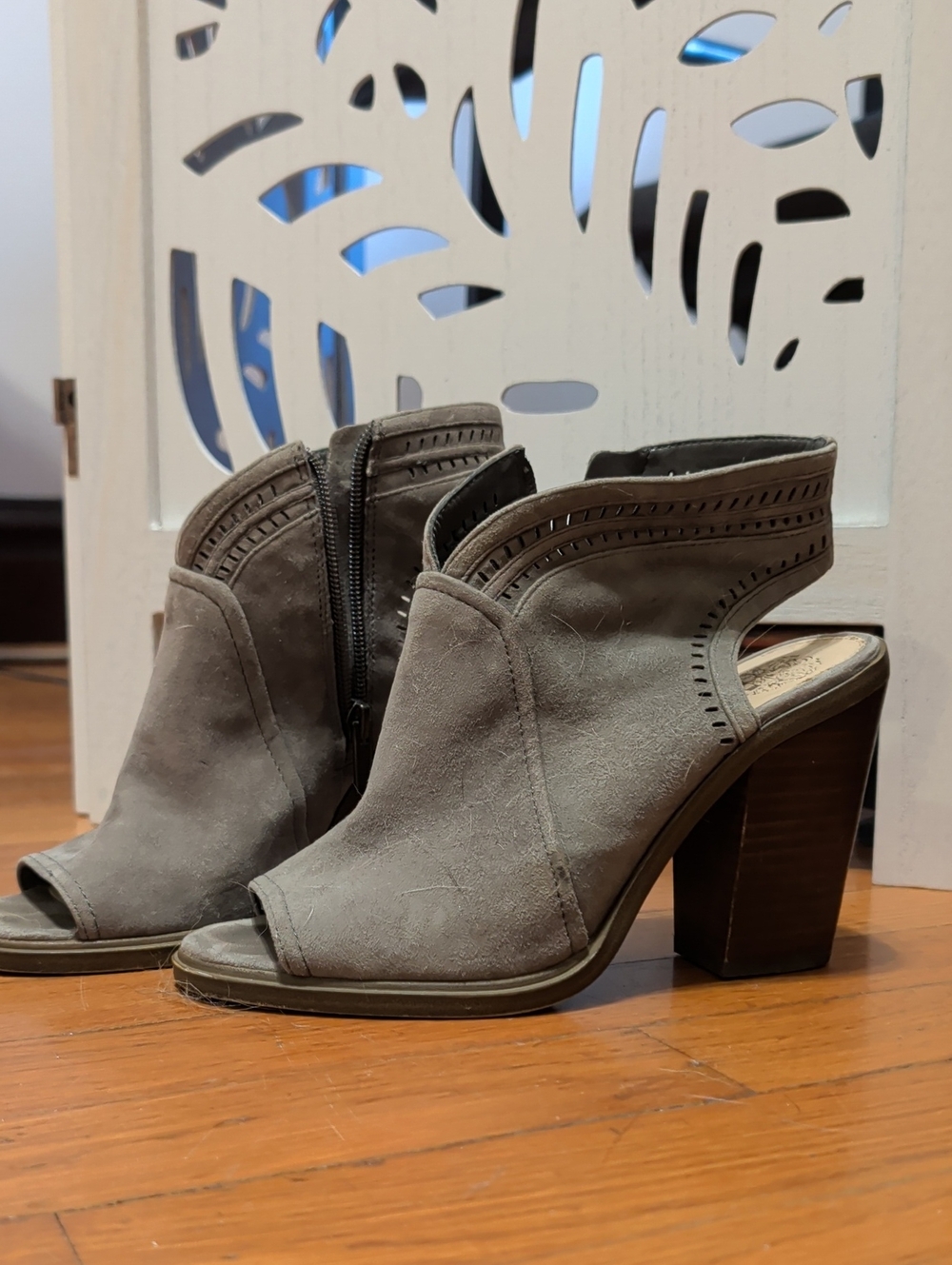 Vince Camuto Koral Heeled Peep Toe Suede Bootie In Grey Womens Size 7M